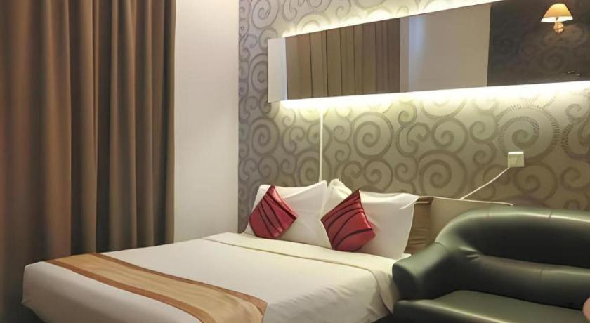 Paragon City Hotel Ipoh Exterior photo